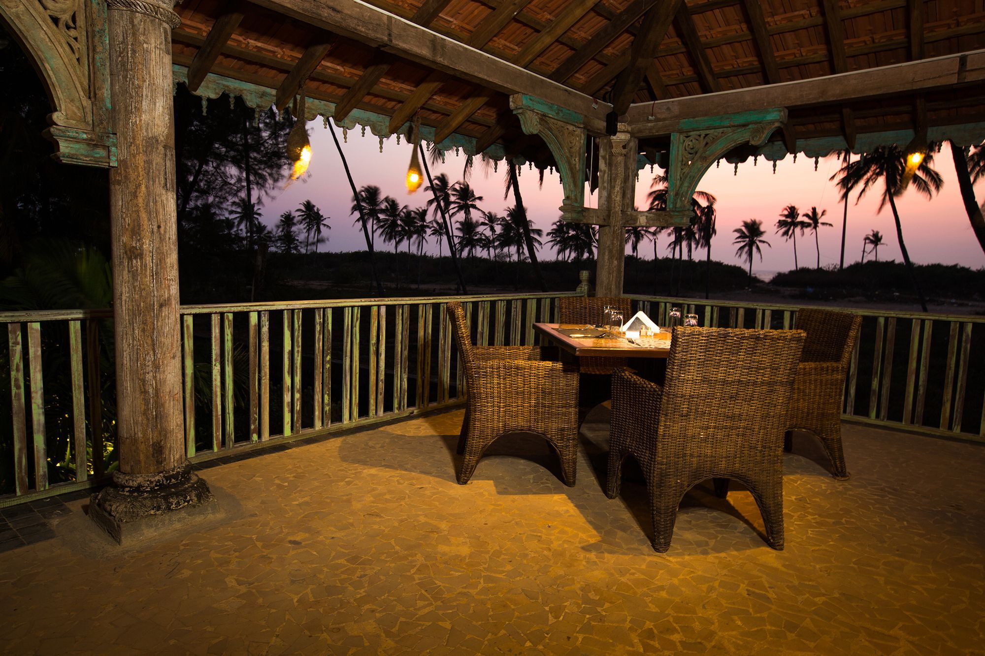 คลับ มหินทรา อคาเซีย ปาล์ม Hotel โคลวา ภายนอก รูปภาพ